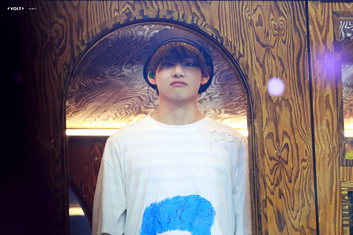 taeStanner's tweet photo. #KIMTAEHYUNG #TAEHYUNG #TAETAE #BTSV #BTS https://t.co/IT9MLTxBHg