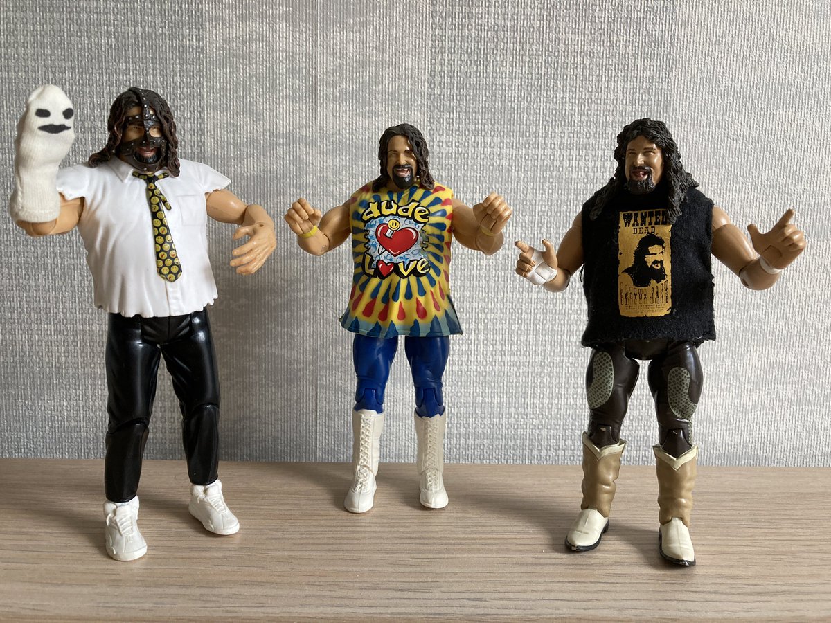 ScottMcGowan27's tweet photo. Got my #3FacesofFoley complete during the week! #ClassicSuperstars https://t.co/0ULHTXfJCE