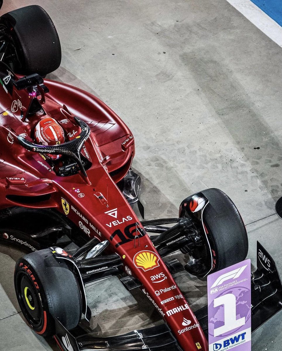 tr_tifosi's tweet photo. #F1 #Ferrari Charles #Leclerc 🎙️:..
Beni mutlu eden şey iyi sonuçlar değil,tam olarak nerede daha fazla çalışmam gerektiğini ve neyi geliştirmem gerektiğini biliyor olmam.
Şampiyonluk için yeterli olur mu bilmiyorum.
#Formula1 #FerrariIsBack #FerrariETornata #essereFerrari 🔴🐎 https://t.co/qtJwm011KY