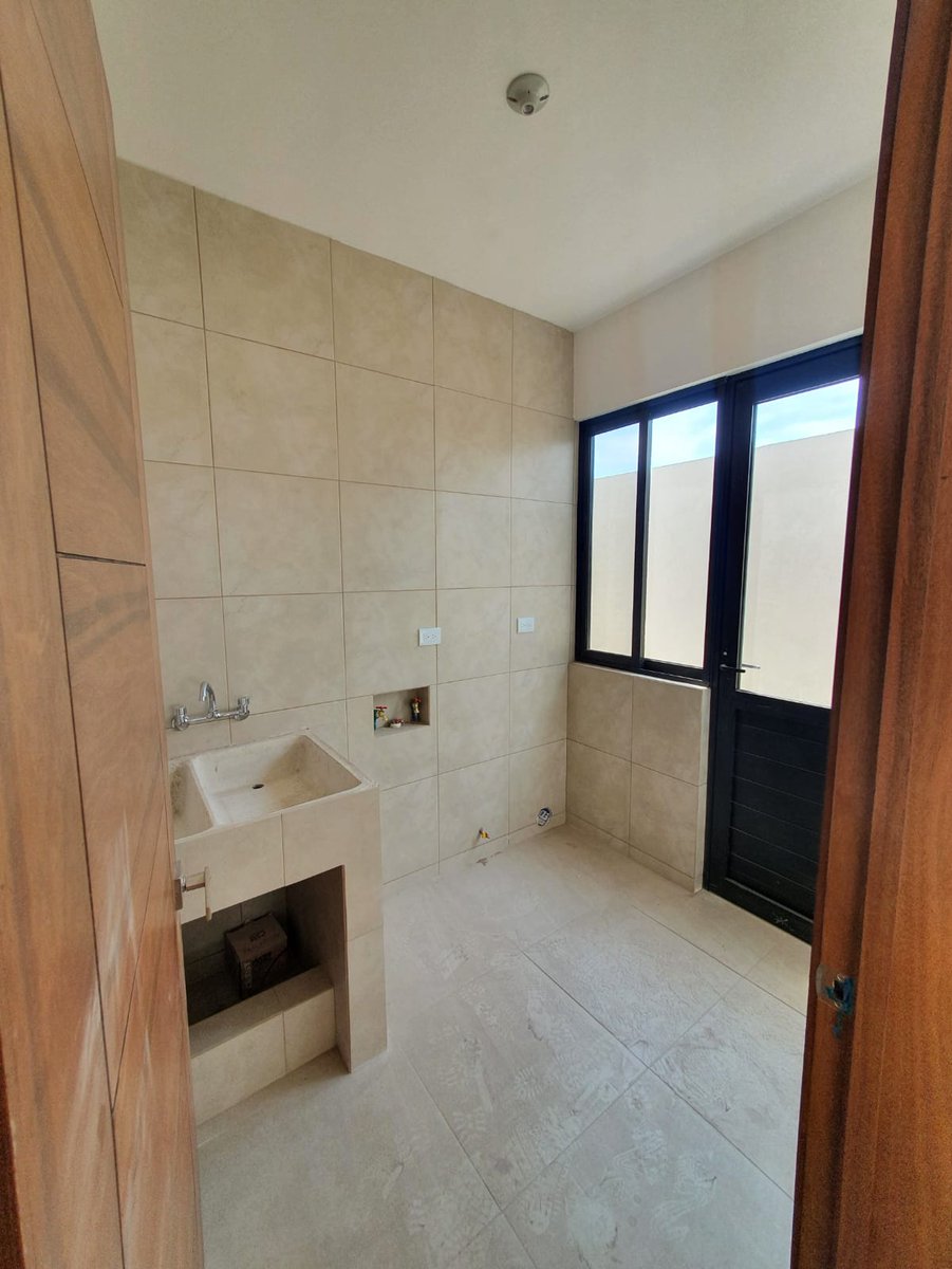 xuirual's tweet photo. #casaenVenta #Saltillo 
Excelente ubicación 
#HABITAII https://t.co/qTvwsaATQT