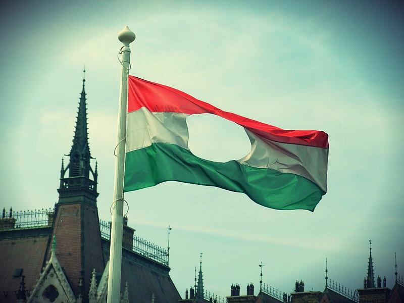 How quick the Hungarian Government is to forget the past, the Revolution of 1956 was one of the first signs of Revolt against the Soviet Union and now Ukraine is fighting the same Enemy that the Hungarian People Fought and Died against many decades ago.