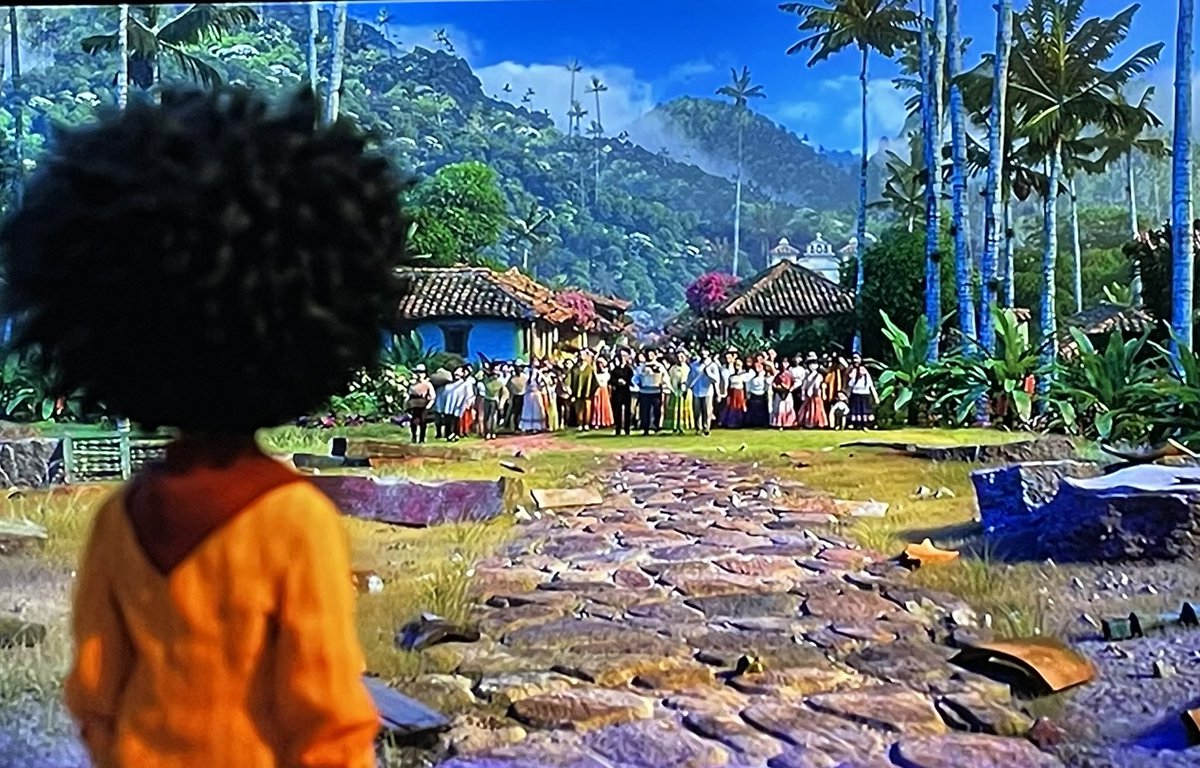 LinzRunsGlasgow's tweet photo. Has anyone else watched @EncantoMovie and thought it’s basically just a big #diysosbigbuild with @MrNickKnowles leading the team through the streets? #WeDontTalkAboutBruno #DisneyPlus https://t.co/JdaV2Z3jAb