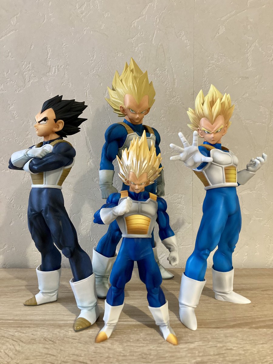 AntoTllr19's tweet photo. Du Vegeta en pagaille, arc cyborg / arc cell bien sûr. 🫅🐉🇯🇵 #vegeta #vegetasupersaiyan #saiyan #supersaiyan #princevegeta #dragonballz #arccyborg #arccell https://t.co/BXS4Cb4rAI