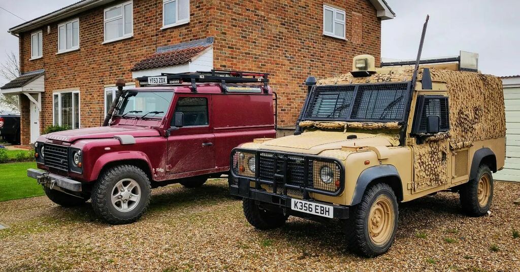 DEFENDERist's tweet photo. ...and it's gone. Interesting project but I'm glad to get it shifted off my drive! Next project please.
#landroverproblems #snatchlandrover #300tdi #defender #bulletproof #4x4 #landrover #custom #military #ipredictariot https://t.co/pJiVF7sHnH