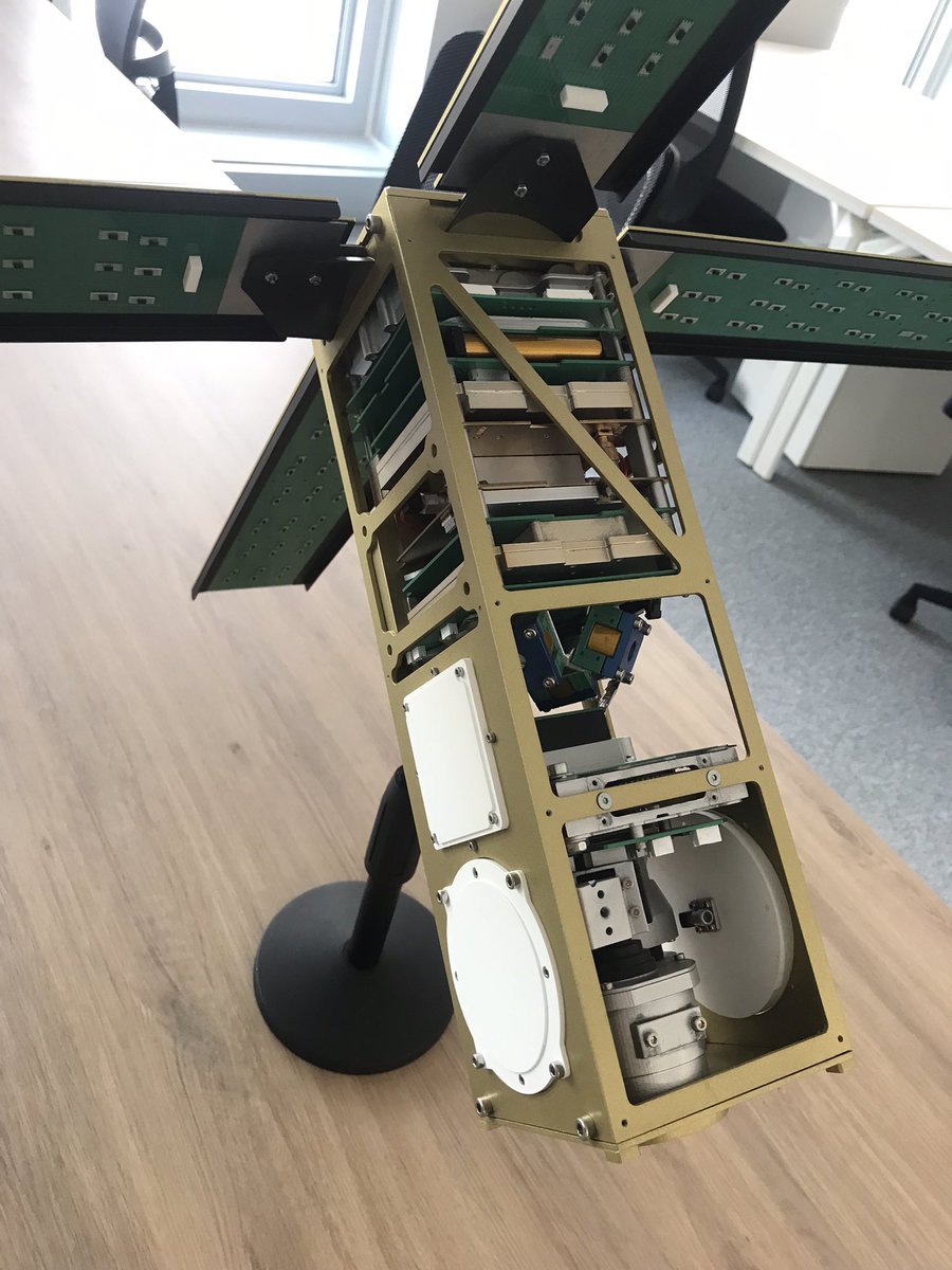 Space_Baguette's tweet photo. Had the luxury to visit @USpace_ nanosat company today, and see their nanosats engineering model, and mission control center.
Godspeed #N3SS cubesat ! https://t.co/MSRwh3CixJ