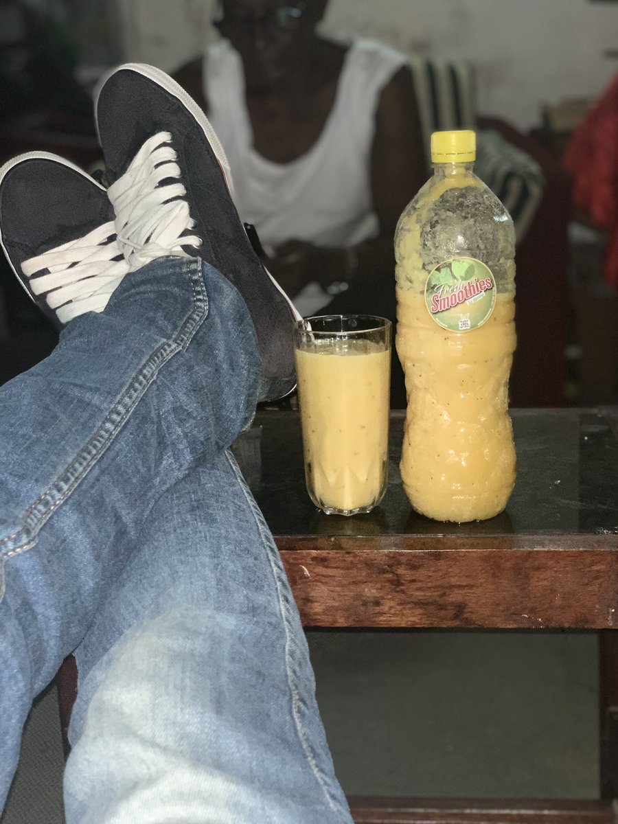 SeraphAxel's tweet photo. la clé du bonheur : l'amour de soi et la tranquillité d'esprit. #freshsmoothies
Jus naturels disponible à douala. https://t.co/NureUjuqEF