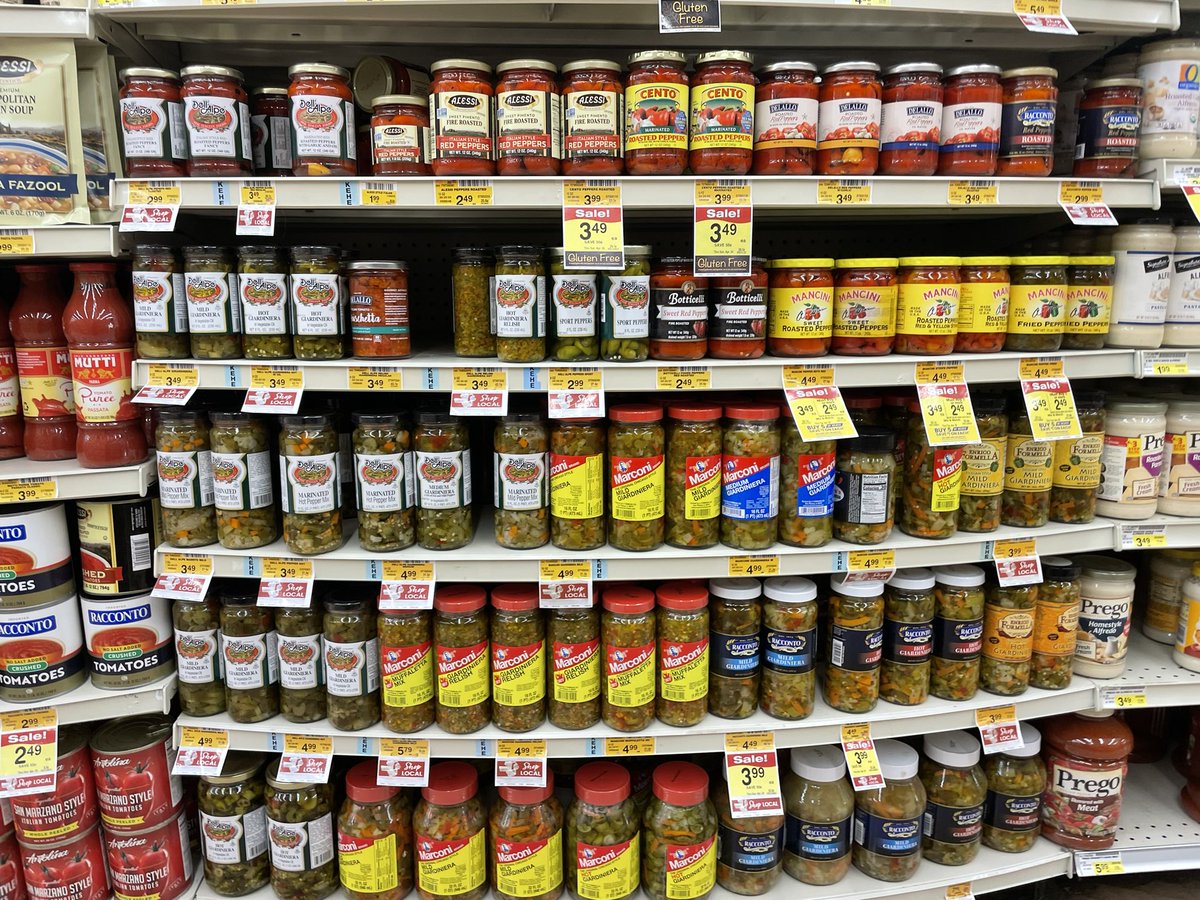 ERuns's tweet photo. God bless giardiniera! #GetInMySuitcase https://t.co/Ovop4HgmhZ