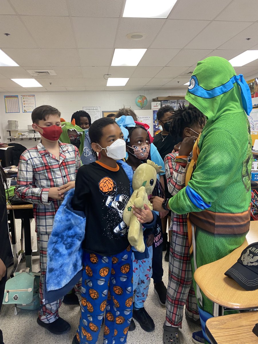 marietculver's tweet image. Celebrating PJ Day with “Math is Dreamy” #5thGrade #MathCounts2 ⁦@mathninja340⁩ ⁦@vbmathjohanna⁩ #MathMonth ⁦@SeatackDream⁩