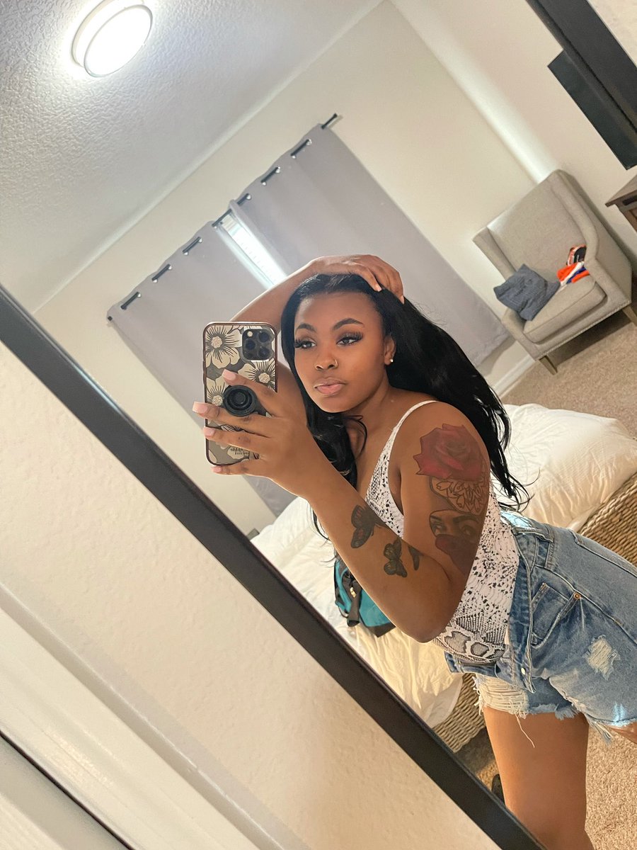 darealtootiee (@darealtootiee1) on Twitter photo 