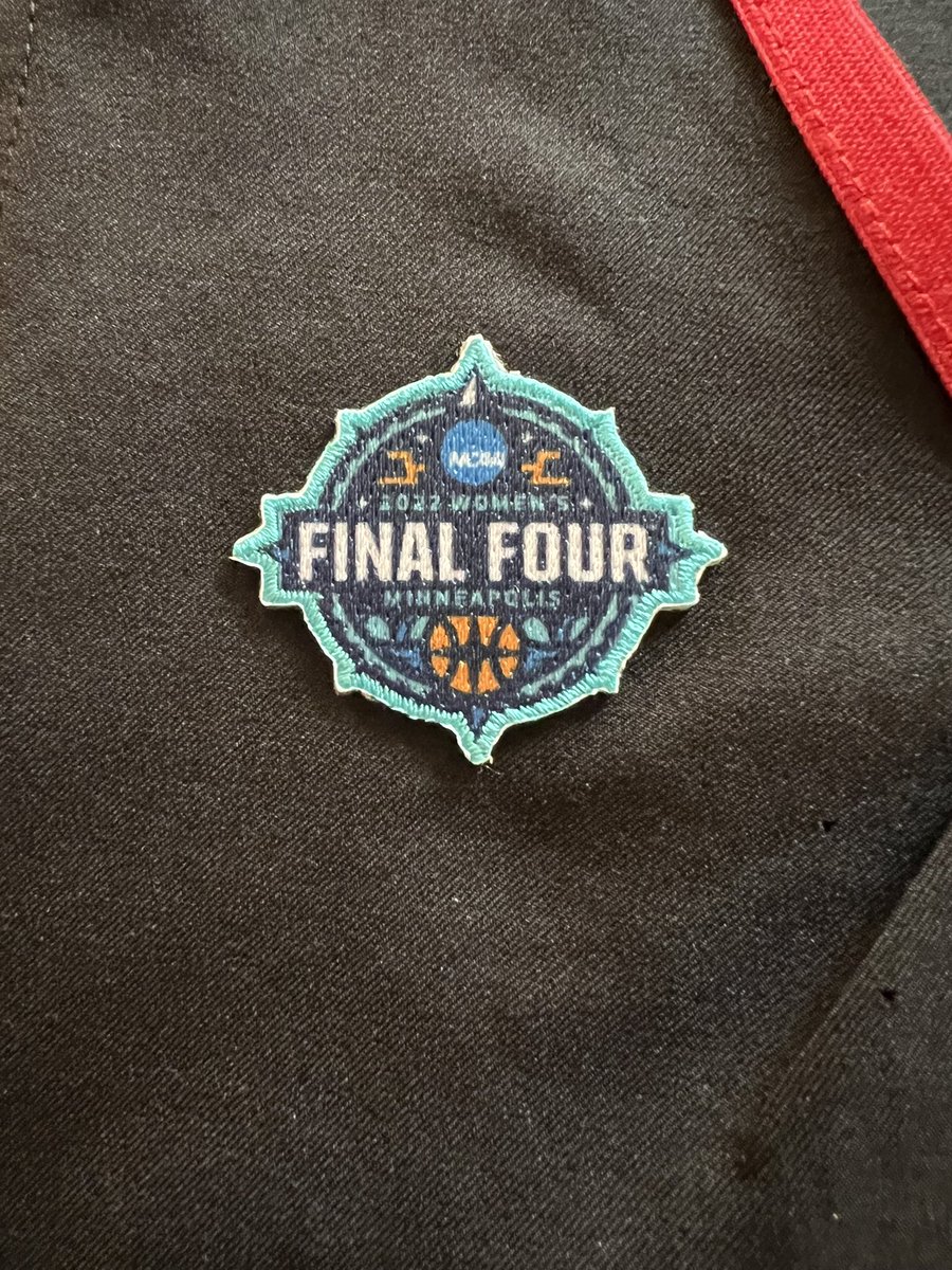 UofLWBBManagers's tweet photo. This ain’t no joke… Playing in the Final Four tonight!! https://t.co/Aypio1yYND