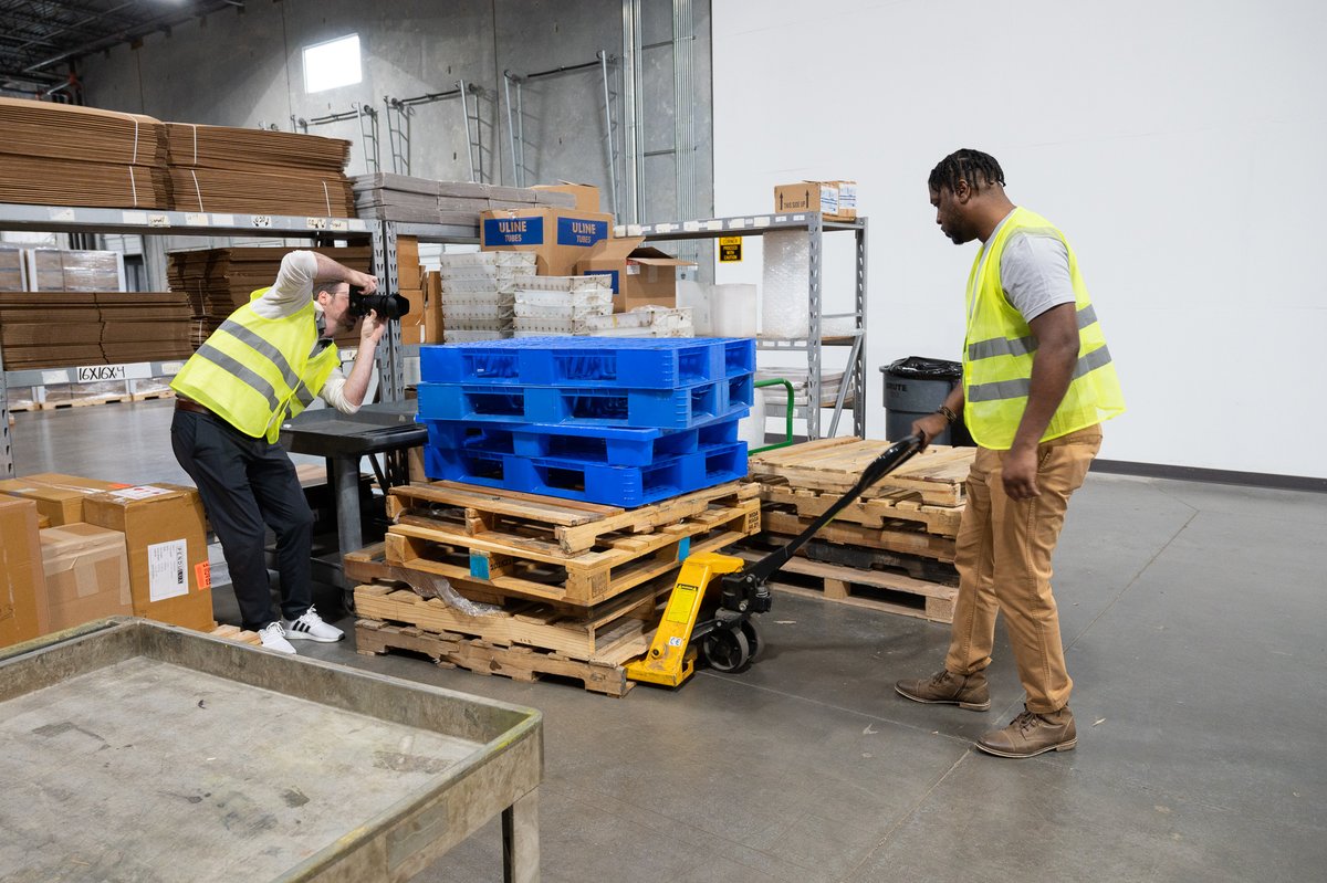 KPstaffing_'s tweet photo. KP Staffing has some exciting updates in the works! Coming soon: a new website! Here’s a peek behind the scenes at one of our photoshoots!

#upgradespeopleupgrades #staffing #warehouse #staffingagency #kpstaffing #photoshoot #jobs #recruiting #warehousejobs https://t.co/zNfEV3SwF1