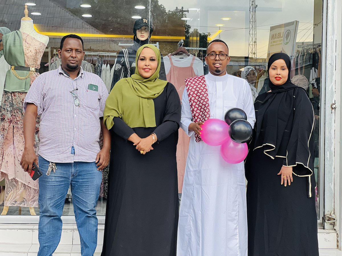 MMBariise's tweet photo. A new dawn for my family as @Gareys is officially opened for business, a brand new premium enterprise for all-women clothes, accessories, beauty, and more. Congratulations to my wife @RasmiQuenna and her amazing cofounders, Nacima Ibrahim and Khadra Ibrahim. https://t.co/P6bbr8Np29