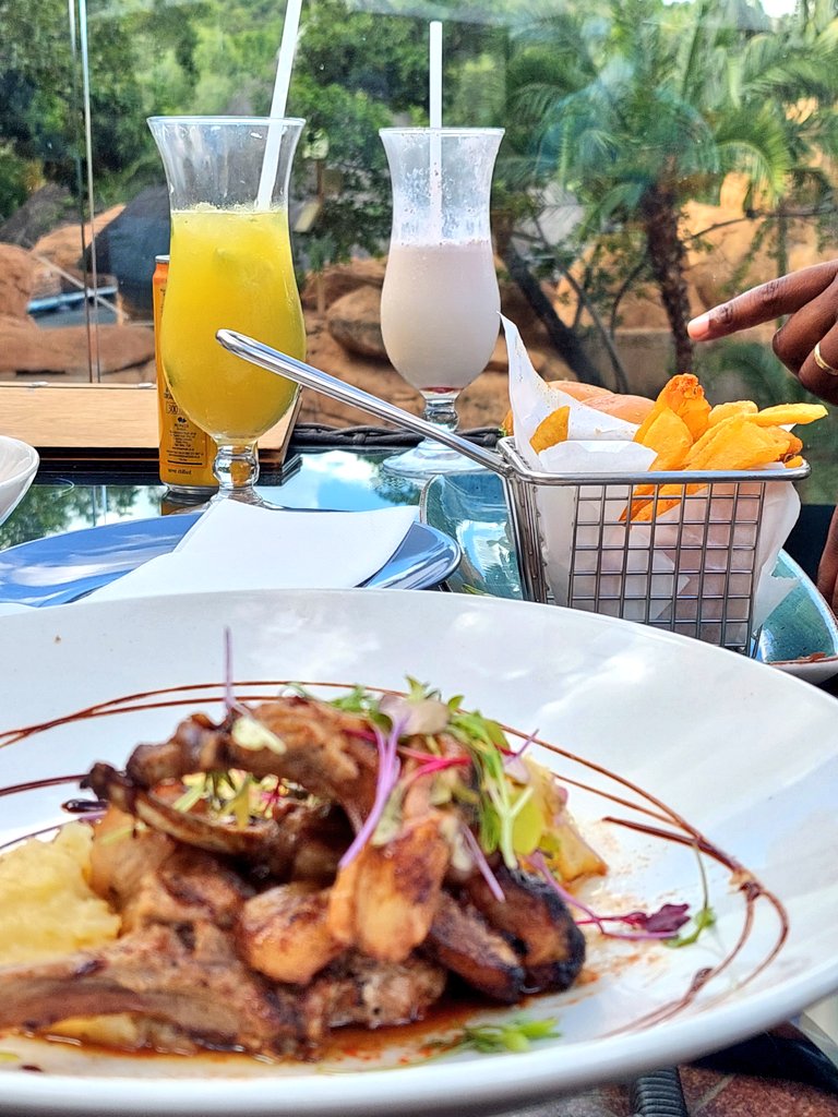 Sarutheone's tweet photo. @admirendumo Next stop.. 
#FlavoursofJoburg
#FlavoursofMutare
#FlavoursofNyanga
#FlavoursofBvumba
#FlavoursofCapeTown
#FalvoursofNorthWest 
#TravelwithTheBest @Sarutheone https://t.co/CkmB8xrI8Z