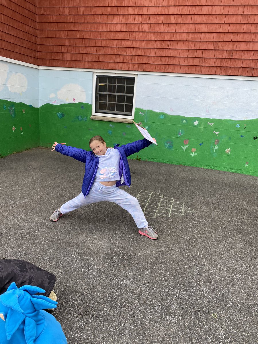 TroxellShannon's tweet photo. Finding area and perimeter of rectangles and irregular shapes! @SalusKayla @HTShuskies https://t.co/jFhnaR4kOL