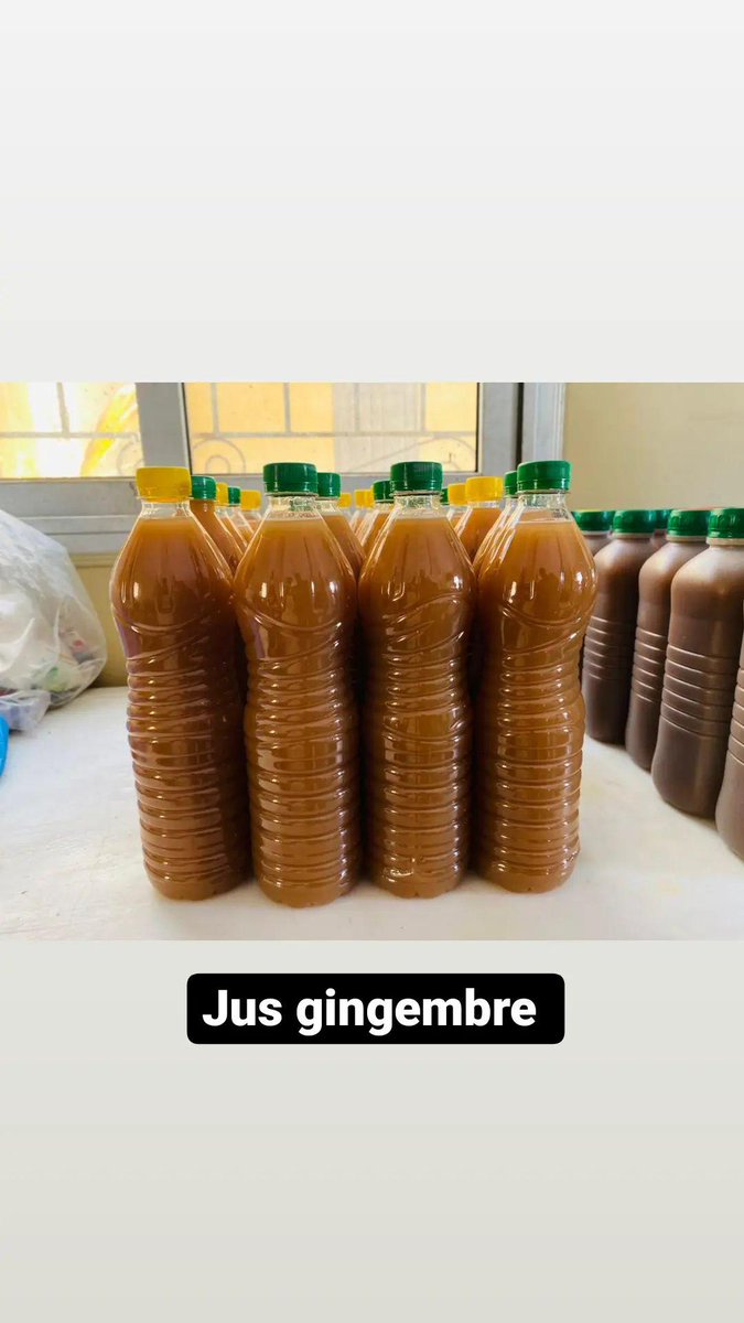 Koubraa_Souhraa's tweet photo. Assalamualaikum! Mangui ziiar! Demeu diaay ay jus, ay sirops ak ay yaourts yo hamni ils sont dans des bouteilles encastrées.
Les sirops peuvent rester 6 mois à l'air ambiant, les jus, 3 mois.
Les prix :
Yaourt : 1500 frs
Jus : 1500 frs
Sirop : 3000 frs

PS: maako deffar🤌 https://t.co/rL4EFwwVKz