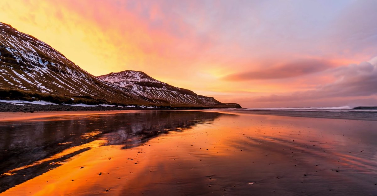 sidestage's tweet photo. ICELAND-the Land of FIRE🔥 and ICE❄, you can go hiking, biking, snowmobiling, kayaking or just soak up the warmth of a natural hot spring. 
Follow us for more such contents.
Visit our site https://t.co/SvF5ueXcXF

 #iceland #travel #nature #icelandtravel #icelandphoto #waterfall https://t.co/mBL19tsGP9
