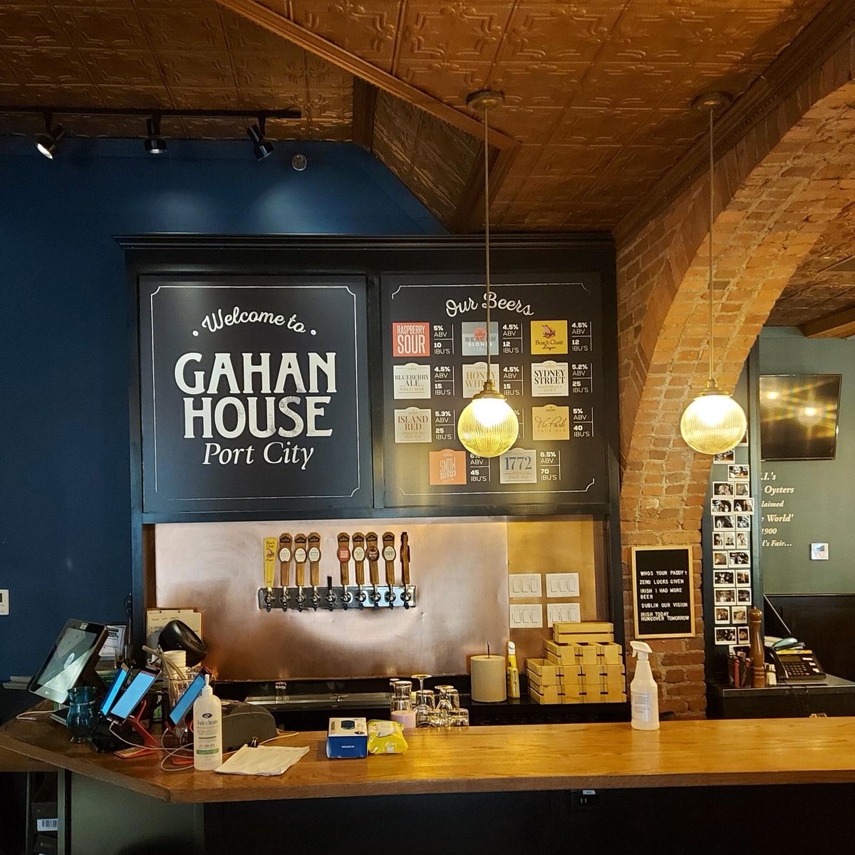 Flewwelling's tweet photo. We recently resurfaced the chalkboard behind the bar at Gahan. These two vinyl decals are complete with matte lamination that combines well with the rustic look of the design. On the left panel is their logo, and their current beer list on the right. https://t.co/9swhaKhxU5