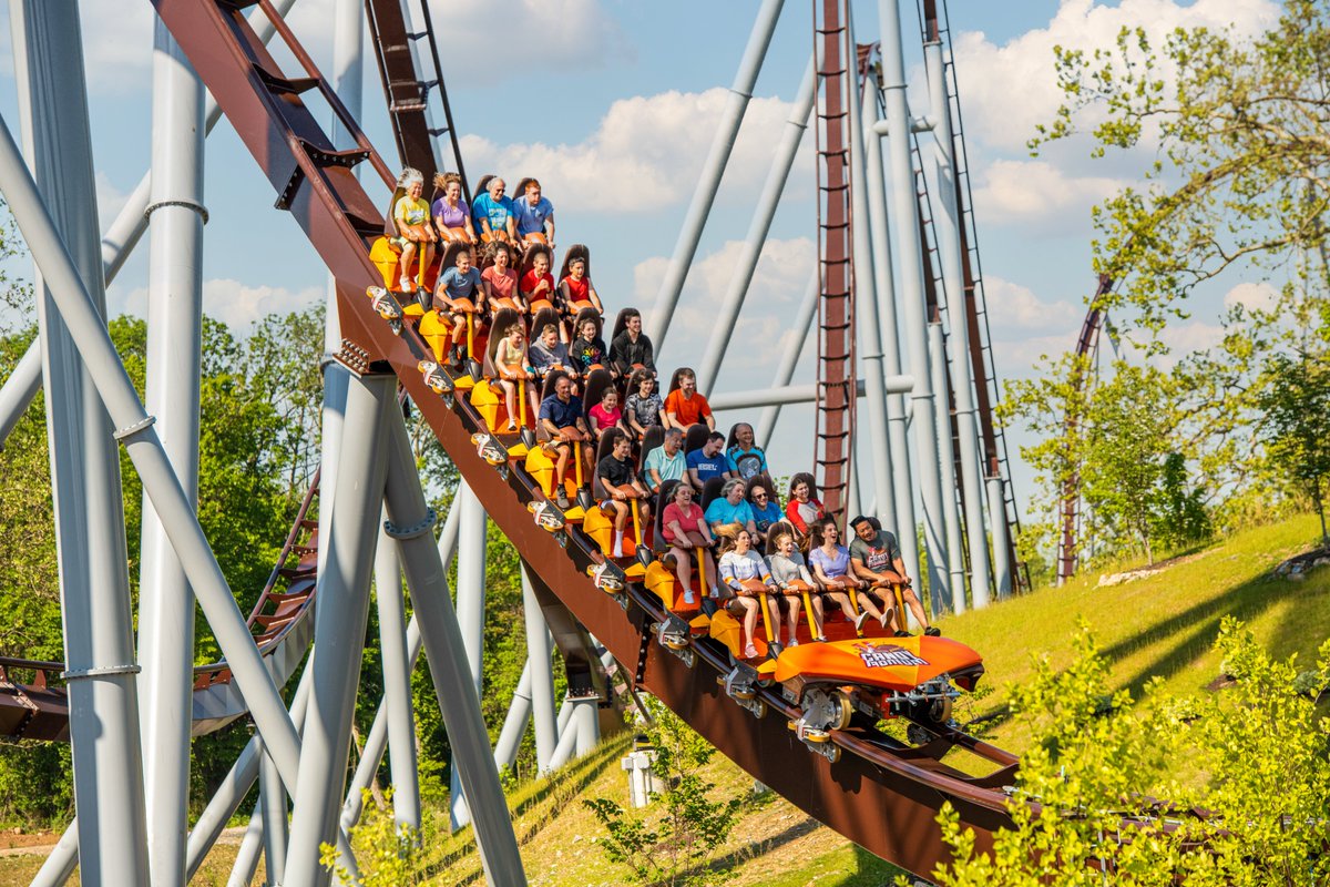 Park_Journey's tweet photo. Coaster Riding Season is back at @Hersheypark starting tomorrow! Springtime in the park begins with coasters, new treats and a lot more! #Hersheypark #Hersheys #HersheyPA #SpringtimeInThePark
https://t.co/hpED7CyYOp https://t.co/DP6N4HIZQ4