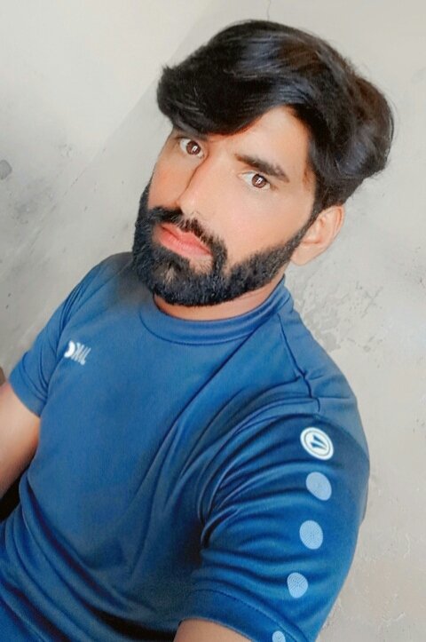 Qaisarnadeem672's tweet photo. https://t.co/DMnD86vfU2