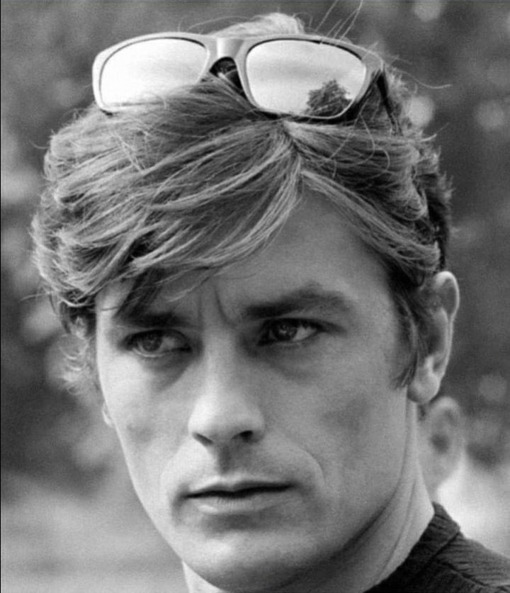 graciela266's tweet photo. Nunca entenderé a las que odian tanto al hombre.
Adiós Alain Delon, ícono de la belleza masculina. https://t.co/OePHmSnzvG