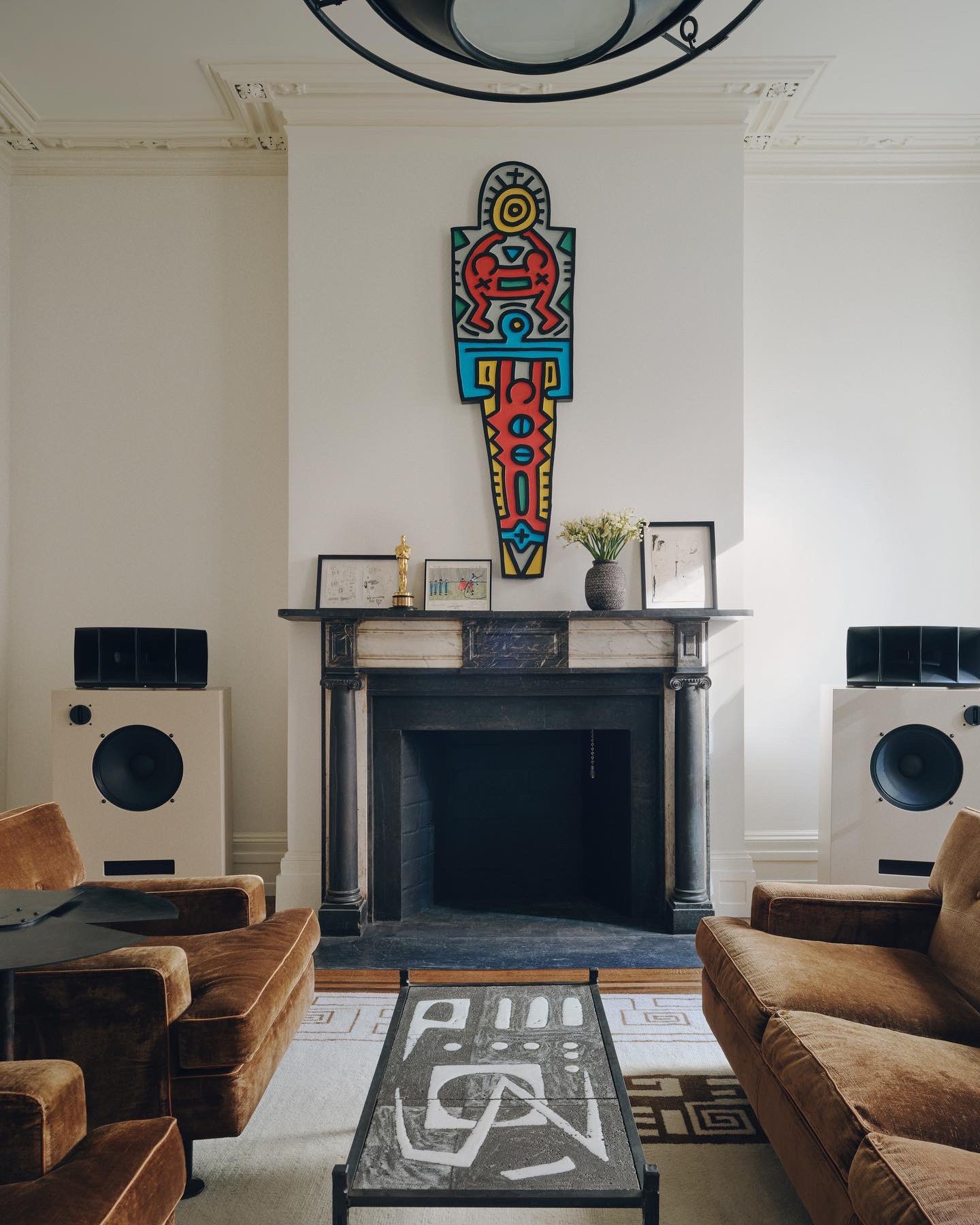 Mark Ronson on Twitter: "A VERY BIG DEAL TO ME to have our home on the  cover of @WofInteriors this month https://t.co/wT06suEJvy" / Twitter