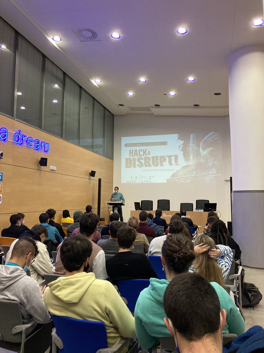 💥¡Empezamos con la presentación de los retos por parte de <a href="/FHaratago/">Finantzaz Haratago (PERFIL INACTIVO)</a> y <a href="/Kutxabank/">Kutxabank</a> !
#finanzaseticas #fintech