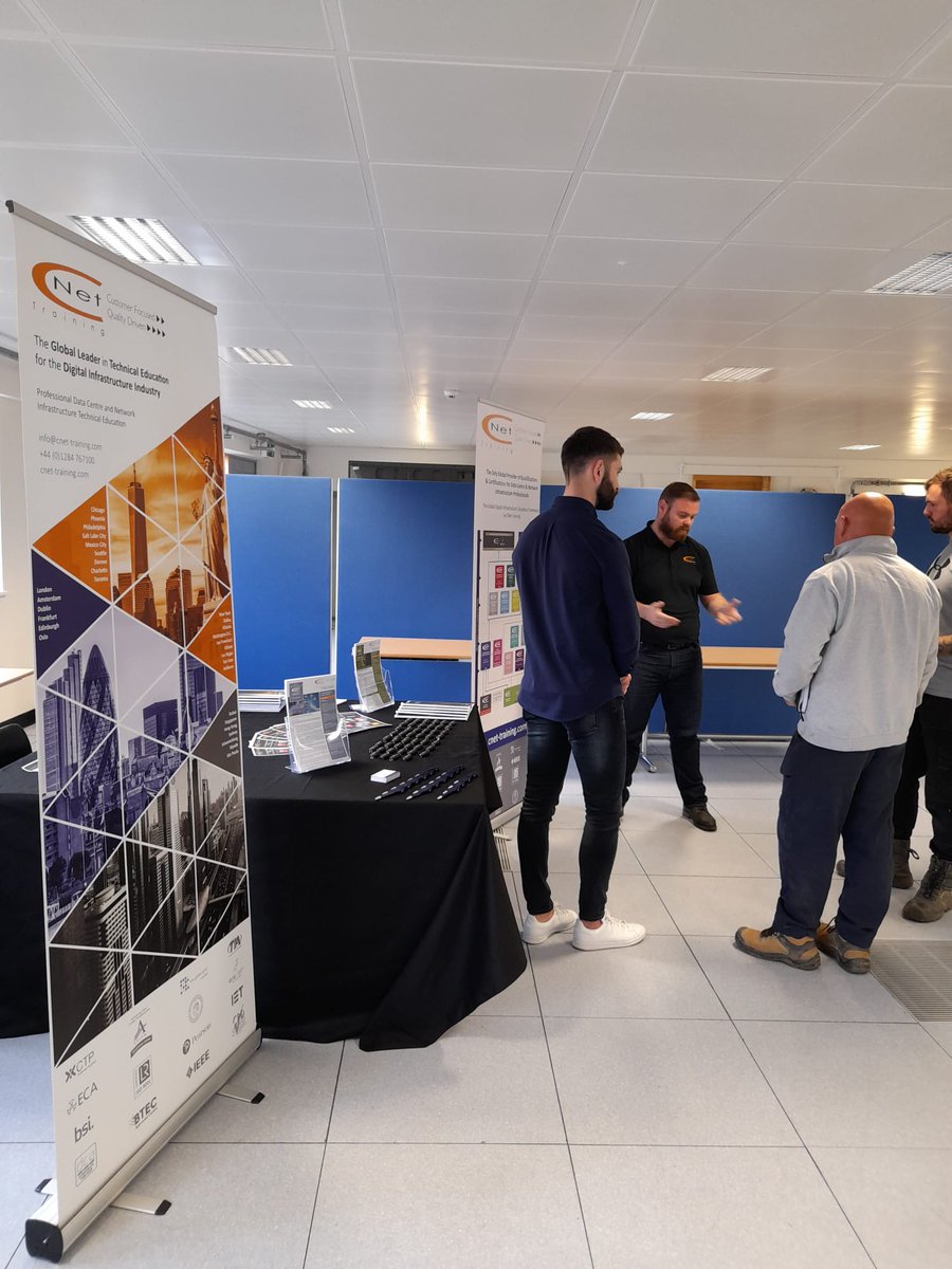 DigitalPembs's tweet photo. THANK YOU!
On Wednesday, we ran the Meet the Supplier Event at the Bridge Innovation Centre. It was attended by over 30 small businesses, who found the opportunity to hear presentations on the future fibre plans for Pembrokeshire 
#ogiwales #broadwaybroadbandcymru #dragonwifi https://t.co/UsNN118ZW4