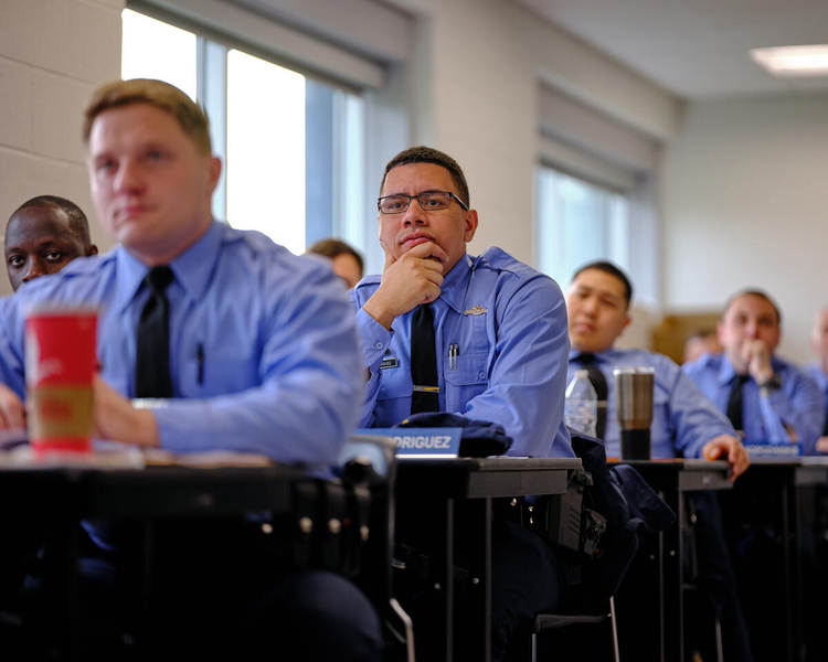 BloombergCities's tweet photo. .@storiezguide teaches a trauma-informed curriculum to @PhiladelphiaGov’s newest police recruits.

It’s part of the city’s 2018 #MayorsChallenge-winning project to change how the criminal justice system engages youth.

Learn more about this critical work: https://t.co/YhDxO07TZO https://t.co/WQ6FwFu8Ap