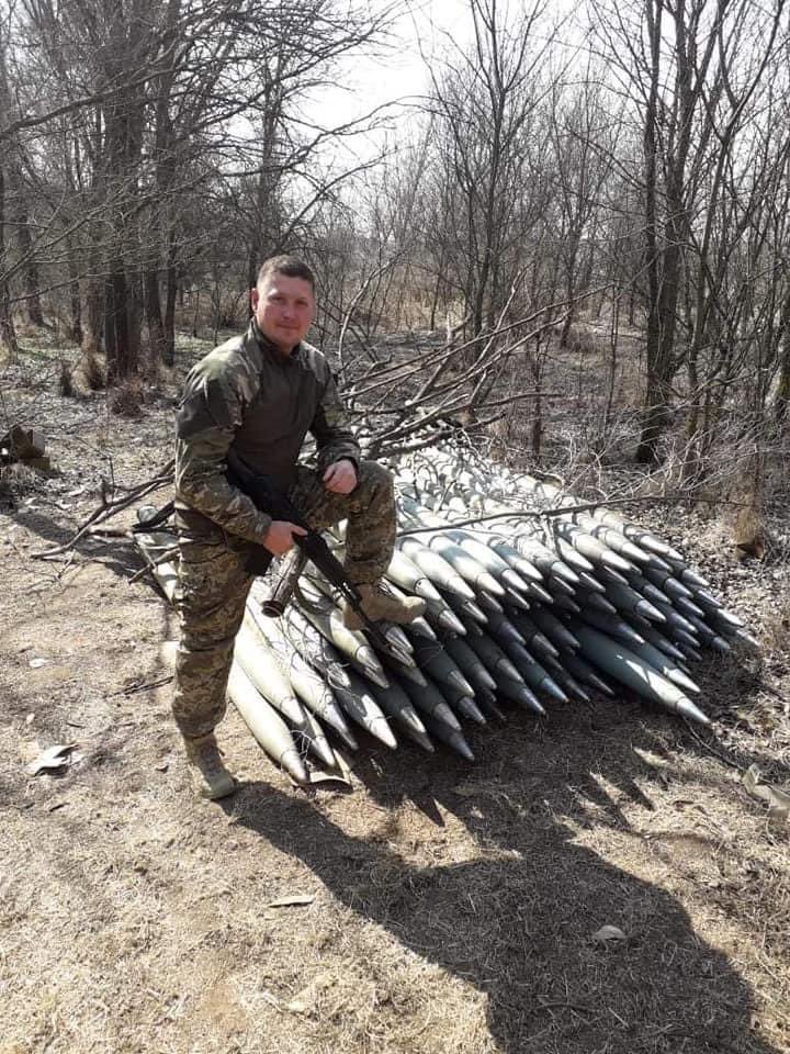 PolymarketIntel's tweet photo. #Ukraine: A Russian BM-21 Grad multiple rocket launcher and more than 70 9M28F Grad rockets were captured by the Ukrainian troops. https://t.co/2Tox60LysK