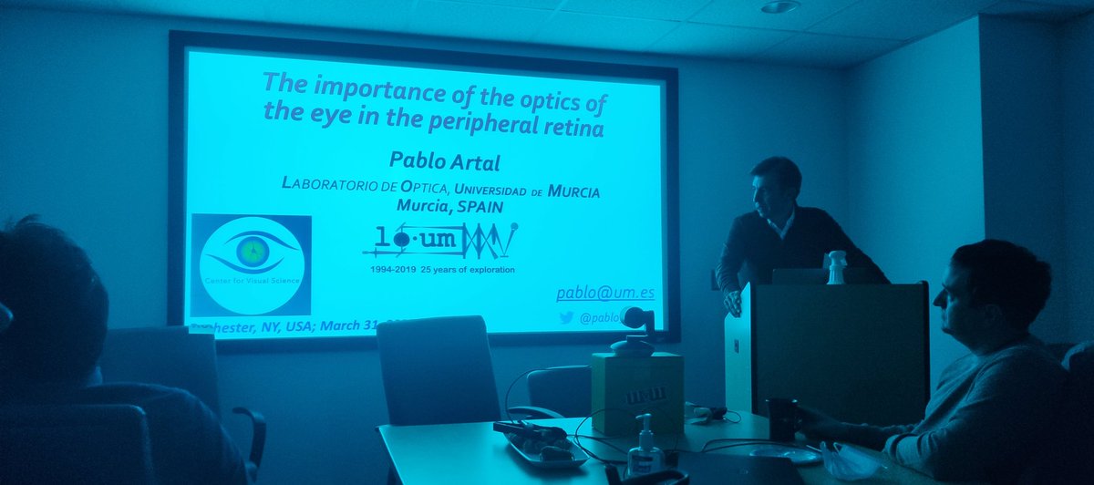 m_vineyards's tweet photo. @pablo_artal @CvsUor @UofR @Lo_um @UMU @MarcoslabUr @Voptica Indeed!! A very interesting talk by @pablo_artal and discussions on #peripheralvision #myopia #cataracts #IOLs #wavefrontsensing https://t.co/2UqE91nJgz