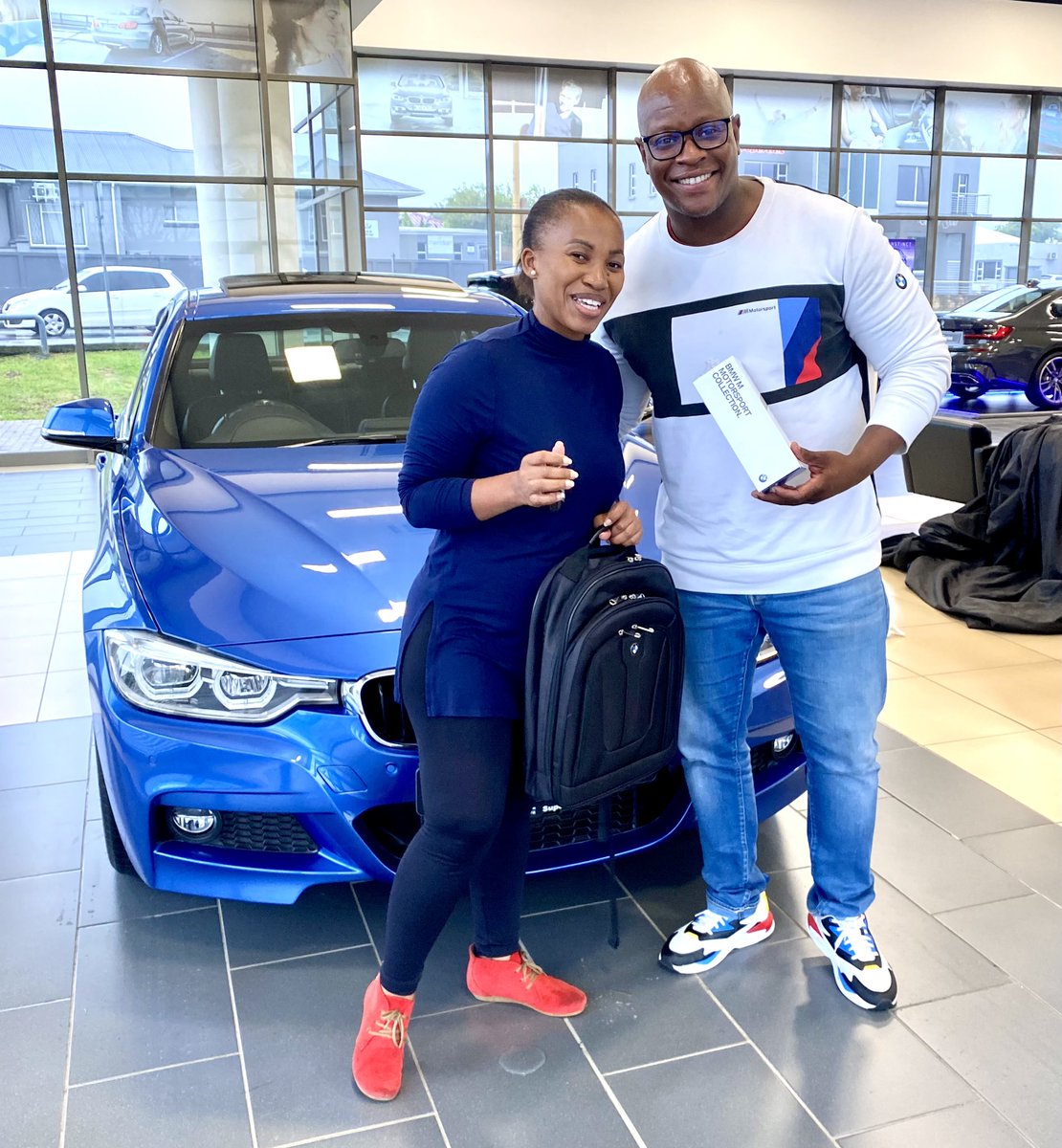 ACNkatu's tweet photo. I love what I do coz it brings so much JOY to my clients!! Congratulations Mpumie! Thank you for trusting me with your account!! ππΎππΎππΎ Welcome to BMW JOY!! #dealsByAnda #letsDoTheDeal π§ Anda.nkatu@supertechgroup.co.za https://t.co/QKj3Ps5Fbd