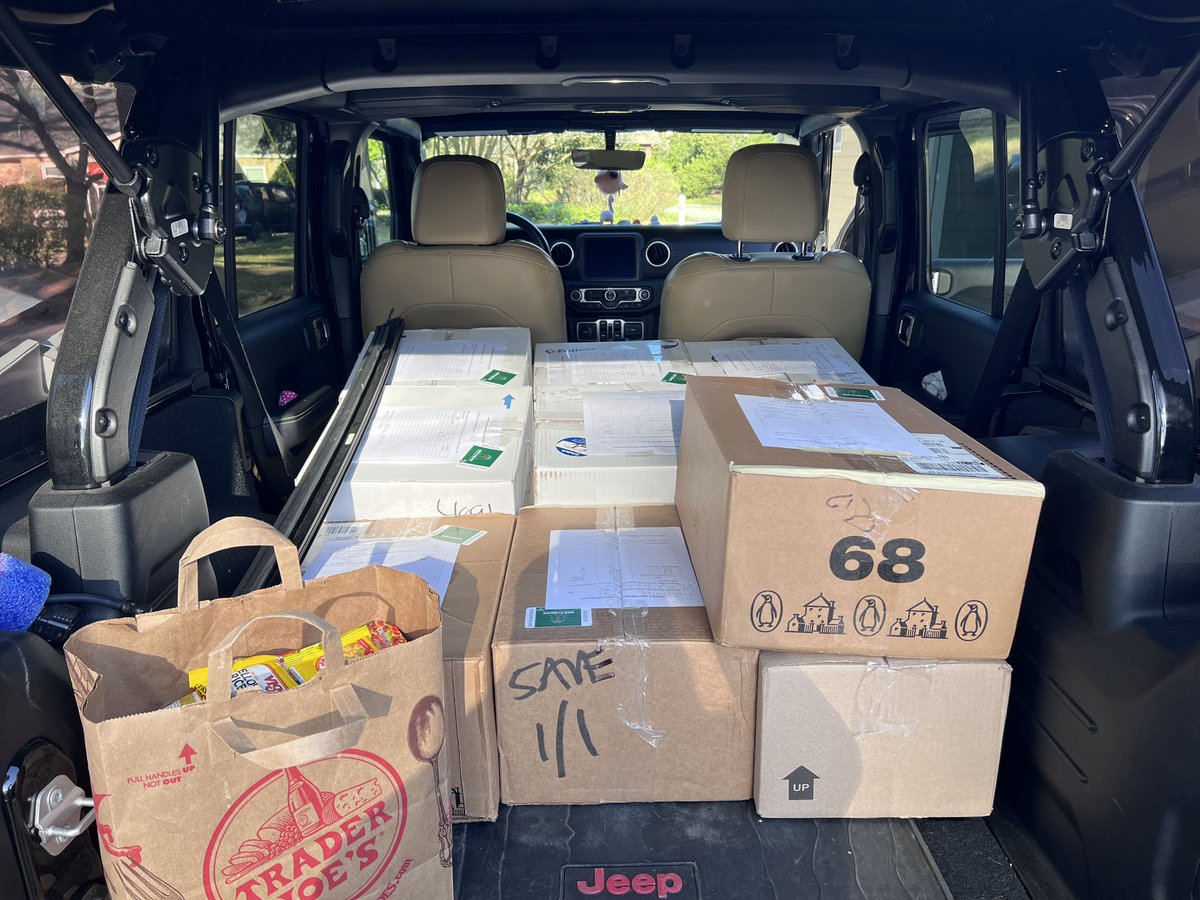 TechTeacherBerg's tweet photo. It’s ImPASTAble we collected so much so quickly!!! Over 150lbs of pasta &amp; nearly 2000oz of sauce filled the back of my car this morning. Solidarity Sandy Springs will make quick use of of our effort. Thanks you @HighMeadowsGA ! @solidaritysand1 https://t.co/BearVzdf2O