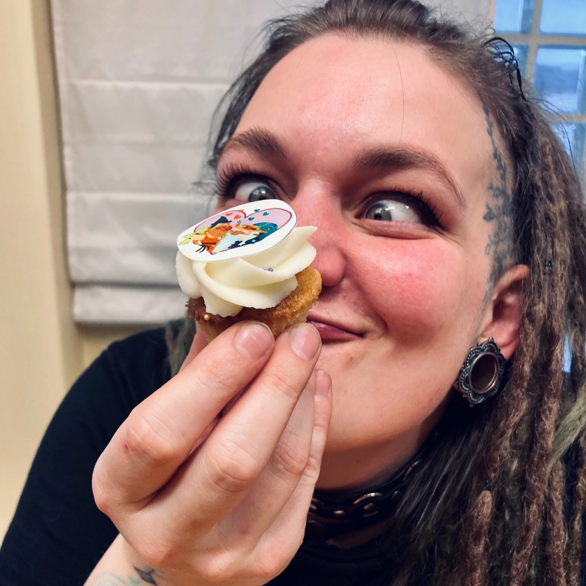 Reality_Blind's tweet photo. One year ago, we said "yes" for our company Reality Blind! It was the start of a wonderful, somewhat crazy, entrepreneurial adventure. Happy birthday to us!
#Dragluttony #devteam #indiegame #indiedev #dragon #dragons #multiplayer #couchgame #GameDev #belgiangamesindustry https://t.co/XUoZIUy6fE