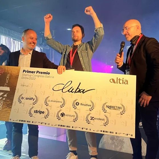 regades's tweet photo. El #StartupCongressGalicia terminó su edición de 2022 en Zona Franca con la #LaconNetwork y entrega de premios. Gracias a Lalo y Frankie por la organización en #Vigo https://t.co/ALURajPgwO