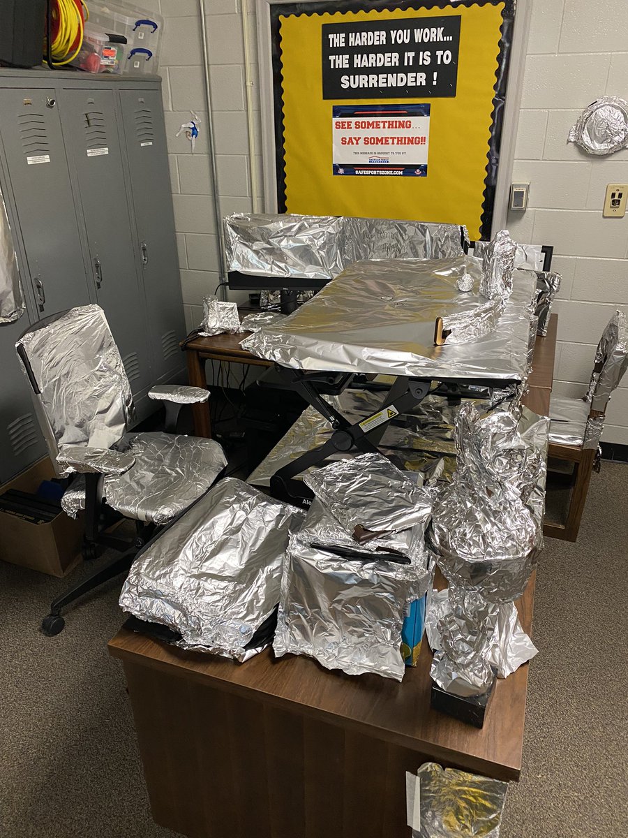 Thomas Bell tweet media