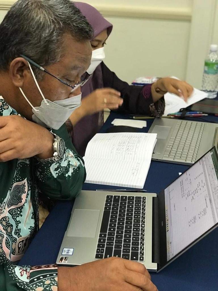 jalanCREaTE's tweet photo. Errors contributing to uncertainties. Let's eliminate/minimize errors. If can't, then measure the uncertainties to get TRUE VALUE!
Towards #ISO17025 #extensionofscope
#accreditatedlaboratory
@jalanCREaTE
#roadresearchlaboratory
More photos, click link π
https://t.co/IZuFGcFDgT https://t.co/Njm92PvbOU