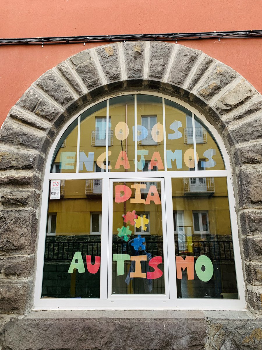 🧩 DÍA MUNDIAL DEL AUTISMO ♥️

Mañana 2 de abril se celebra el día mundial del espectro autista. Por ello, nuestro alumnado ha trabajado a lo largo de la semana desde las áreas de Religión y Valores este tema, bajo el lema: TODOS ENCAJAMOS.