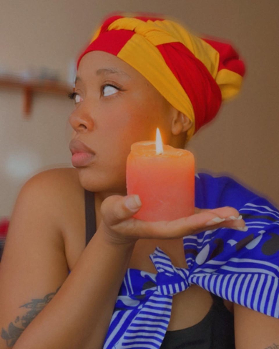 _Aquatic's tweet photo. Makukhanye. KubeChosi. Kubemhlophe. Kwande. Kulunge. Kuvuleke. KubeMerry.

May the light that shines in my life create sparkles in your life until your own light can penetrate through the darkness. May the mercies upon my own life be the ship that will help you sail through the.. https://t.co/MgsvRirpuB