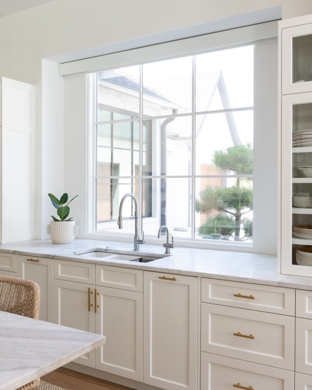 EnduranceHomes's tweet photo. May your home know joy, each room hold laughter, and every window open to great possibilities! 🔆 
.
.
.
.
#endurancehomes #ahuntfamilytradition #webuildforlife #customhomebuilder #luxuryhomes #dallashomebuilder #dallascustomhomebuilder #customhomes #homedesign #dallasrealestat https://t.co/OWomQMFFlX