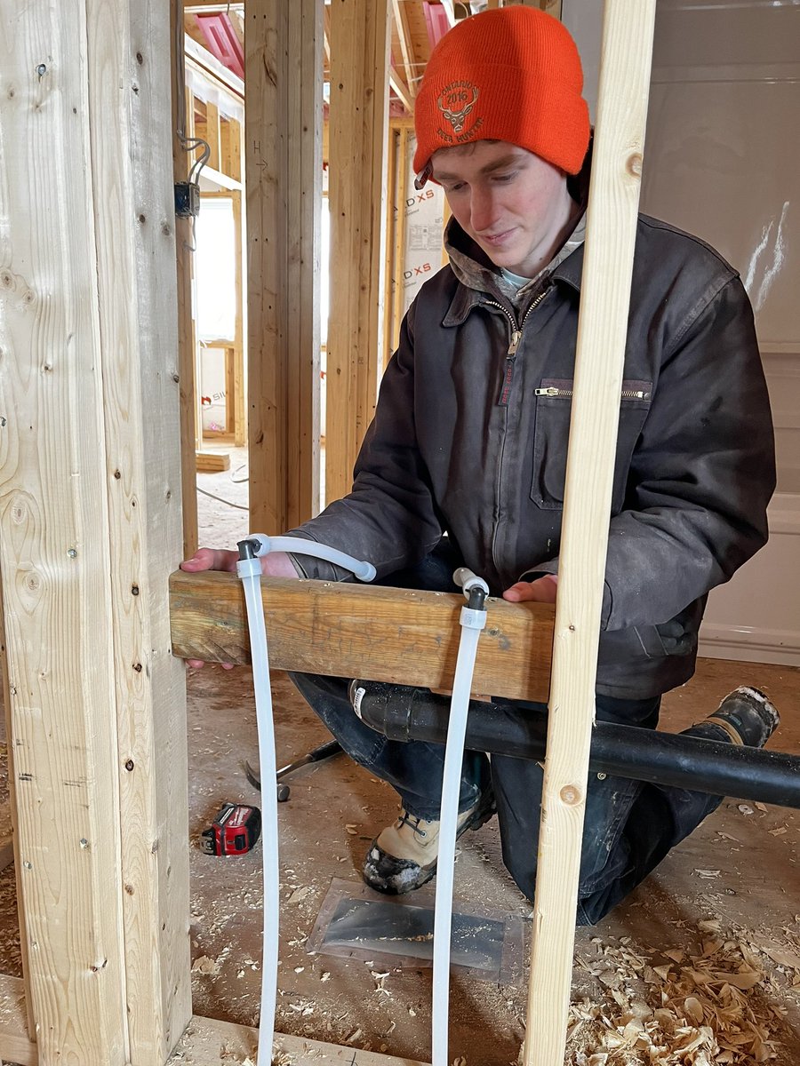 mdhs_co_op's tweet photo. Corbin is an OYAP student learning the trade of Plumbing.  He likes plumbing because if offers variety every day, he has great co-workers and he’s learning a tonne of new skills.  Apprenticeship is a admirable pathway! https://t.co/JPKriD5ToV