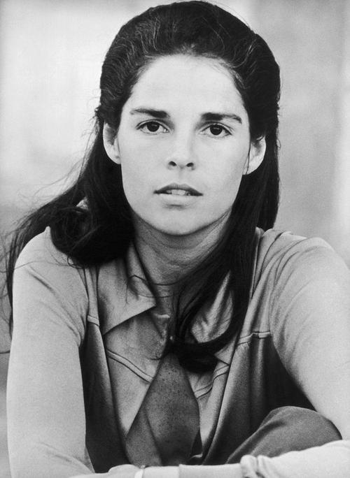 Happy Birthday dear Ali Macgraw! 