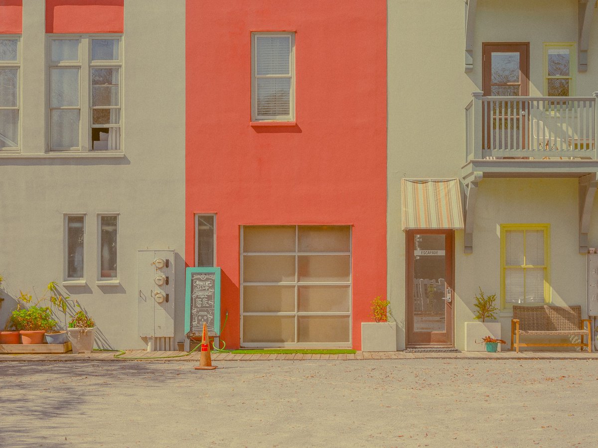 inthemeadow's tweet photo. everyday colors https://t.co/R7bcfsCQ6T