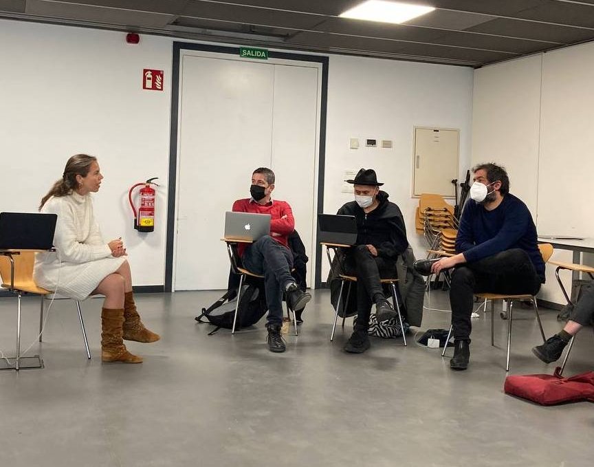 ✨ Hoy hemos tenido dos nuevas sesiones de #LaIncubadora5, además de mentorías de producción y guion por proyectos.

🔎 Guadalupe Balaguer (productora y dir. producción) ha hablado del diseño del plan de rodaje acorde a la posproducción, los deliveries, las ventas y los costes.