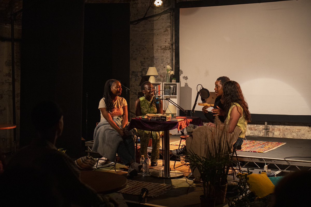 DMSeerah's tweet photo. I hosted my first live show 4 #DMTalks !
We spoke on authenticity & all the blessings + wahala that come with it !!
Thank you @switch_mcr for hosting me & providing the space for all these creatives to do their thing! It was amazing https://t.co/f7b8p3hhq7
