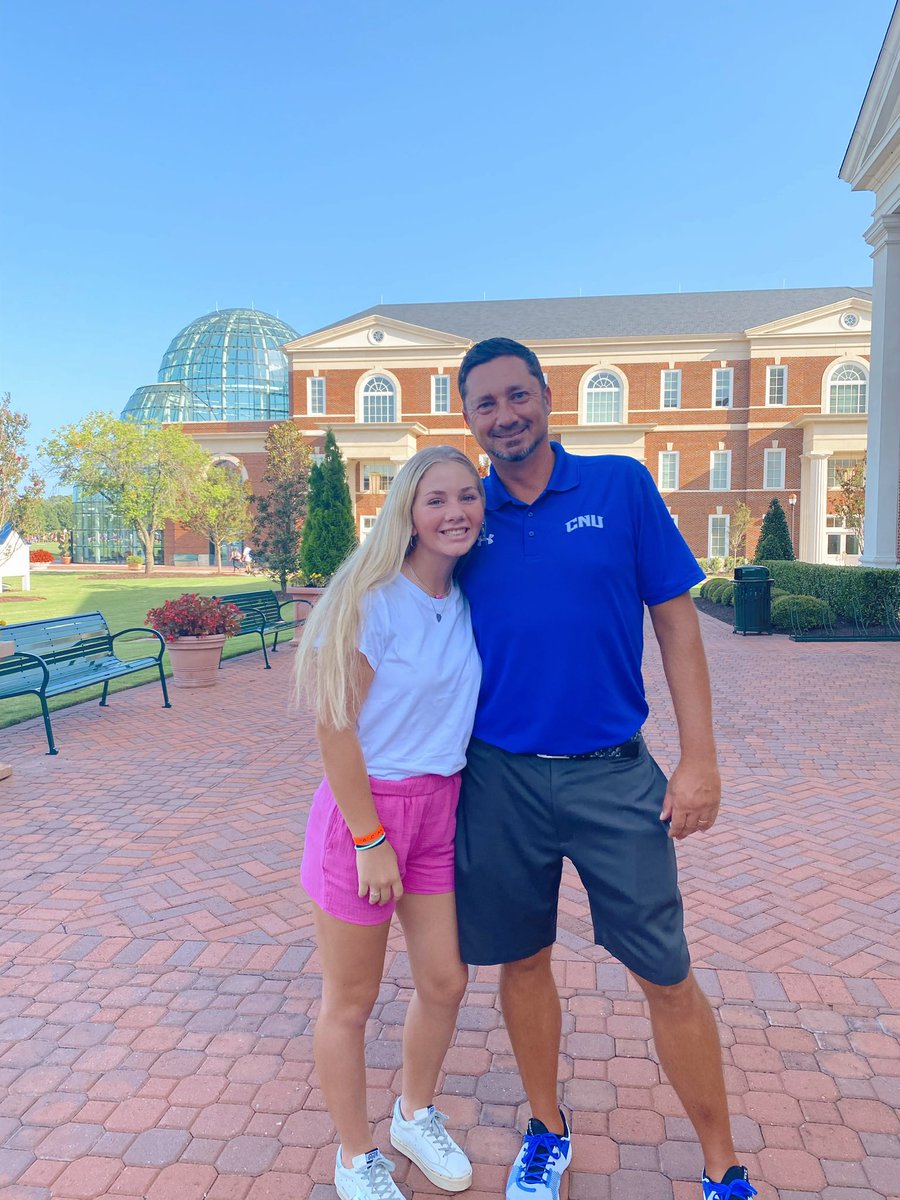 maleahm2023's tweet photo. SO excited to announce my verbal commitment to @CNUSoftball 
Huge thank you to the coaches who helped me get here and my family who never stopped supporting me. #captains @CoachKeithParr @Savannahcouch @WayneoVick @OHE18UNational https://t.co/Ls6uu6HzGX