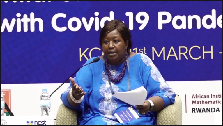ughe_org's tweet photo. โCovid-19 taught that no country can manage the pandemic alone, we need regional collaboration to overcome the pandemic such as sharing knowledge, research, and other preparedness interventions.โ - #UGHE's Vice Chancellor, Prof @agnesbinagwaho #STIConference @NCSTRwanda https://t.co/nFn3VcI2ym