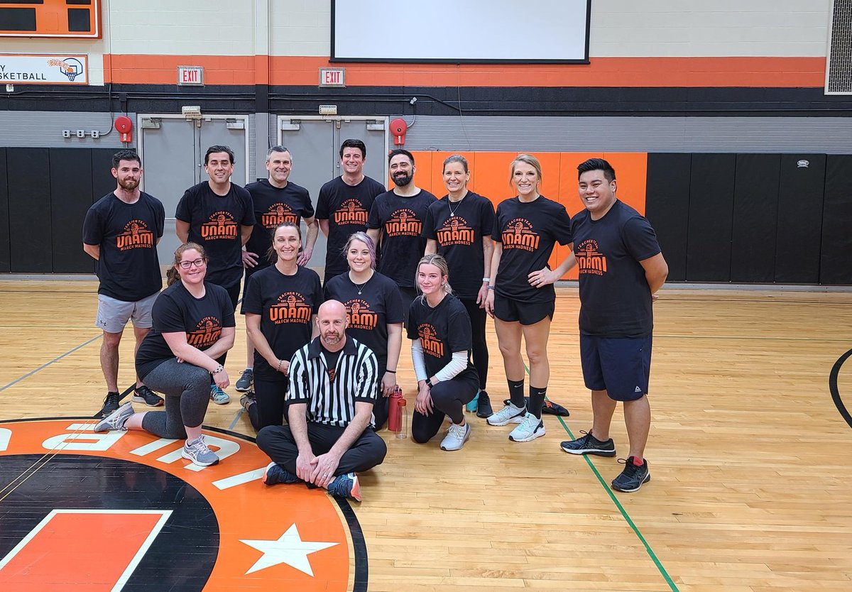 Live from the student vs. faculty basketball game! For the faculty, survival was a victory in itself. #Unami