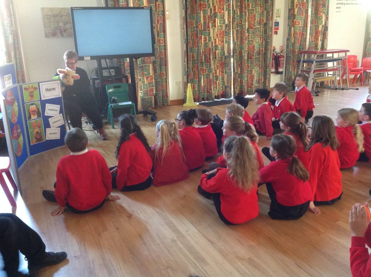 St Peter's First School tweet media