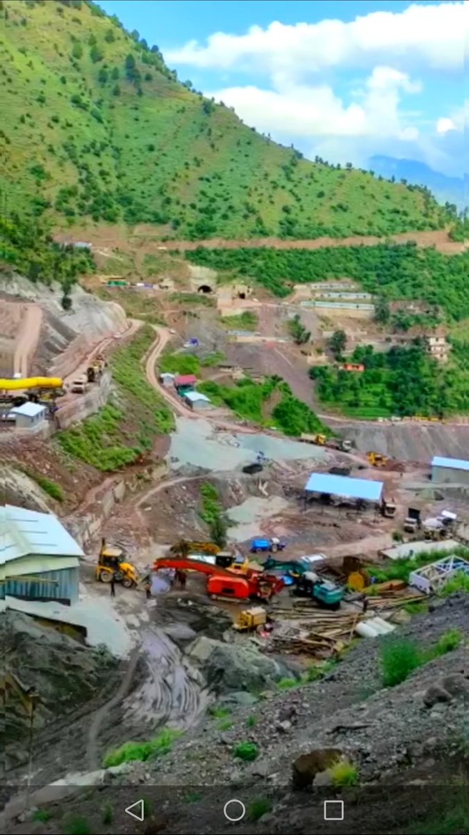 trains_are_best's tweet photo. .. Some recent photos of some of the problematic sites:..6/7

#Kashmir_rail_link #Chenab_Rail_Bridge #Ruling_Gradient #Himalayan_Geology #Slope_Failures https://t.co/hG1usuABXE