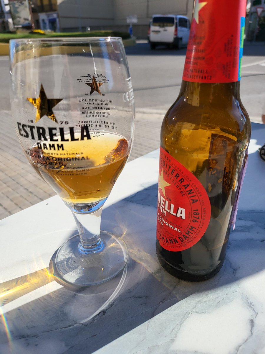 arnaupinto_'s tweet photo. #cryptobirra Táctica con @ElPrincipeAM de camino a ver el M4 de @cripto_mi 🤔
A y también voy a un congreso de monedas mágicas como dice @MarioXBT
No pinta mal 😎 https://t.co/TS1aVhuQ2J